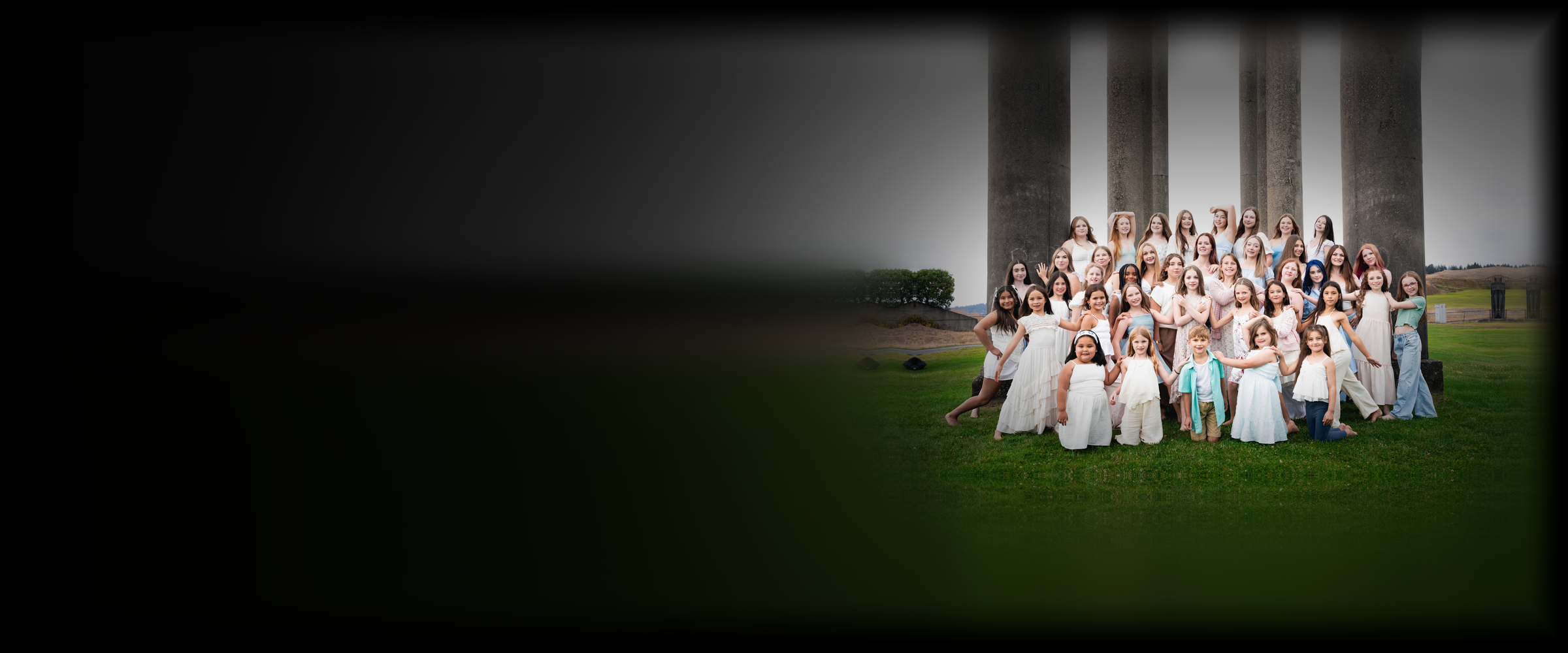 The whole Elite Dance Company studio family